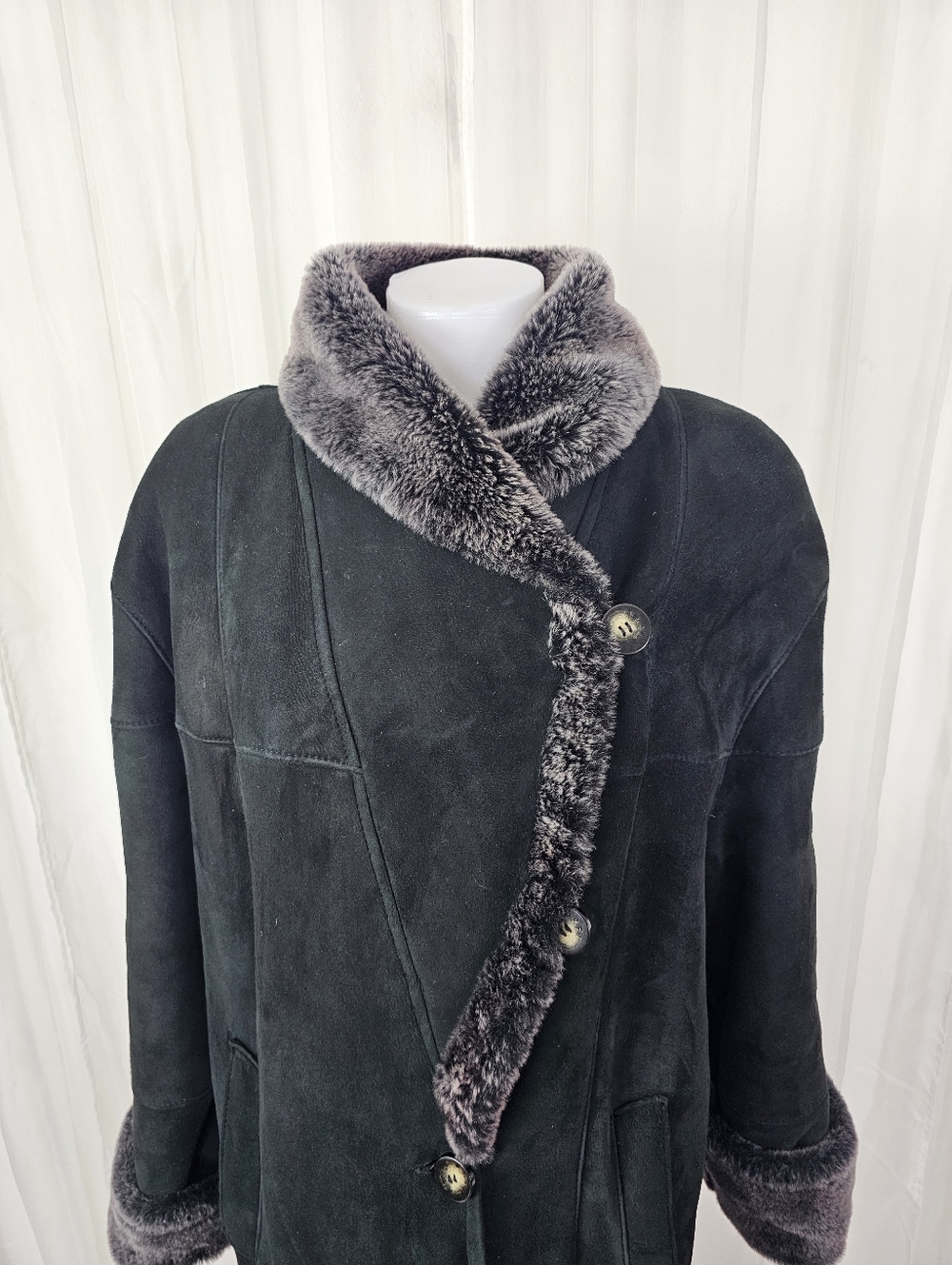 Jekel Vintage Black Sheepskin Suede Shearling Coat with Fur Lining Size 12 - Picture 2 of 12
